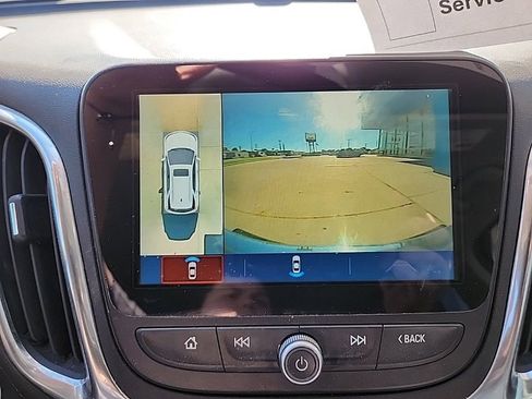 Used 2018 Chevrolet Equinox Premier AWD/4WD image 17