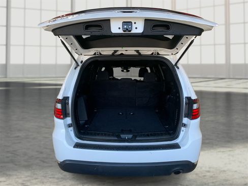 Used 2024 Dodge Durango SXT image 11