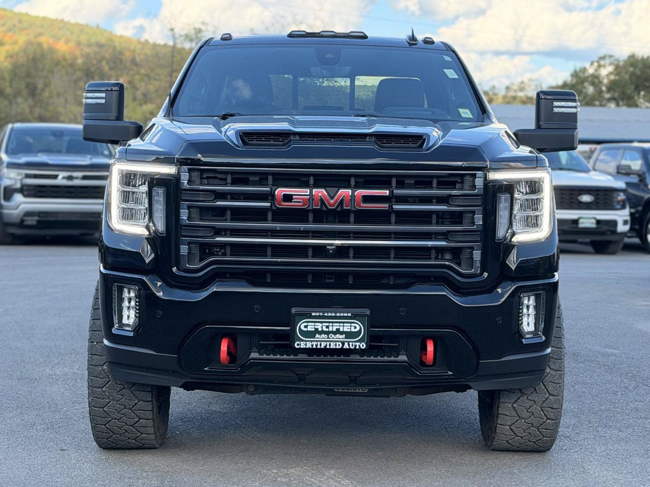 Used 2023 GMC Sierra 2500 AT4 w/ AT4 Premium Plus Package AWD/4WD image 2