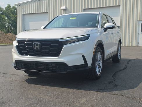 Used 2025 Honda CR-V EX-L image 3