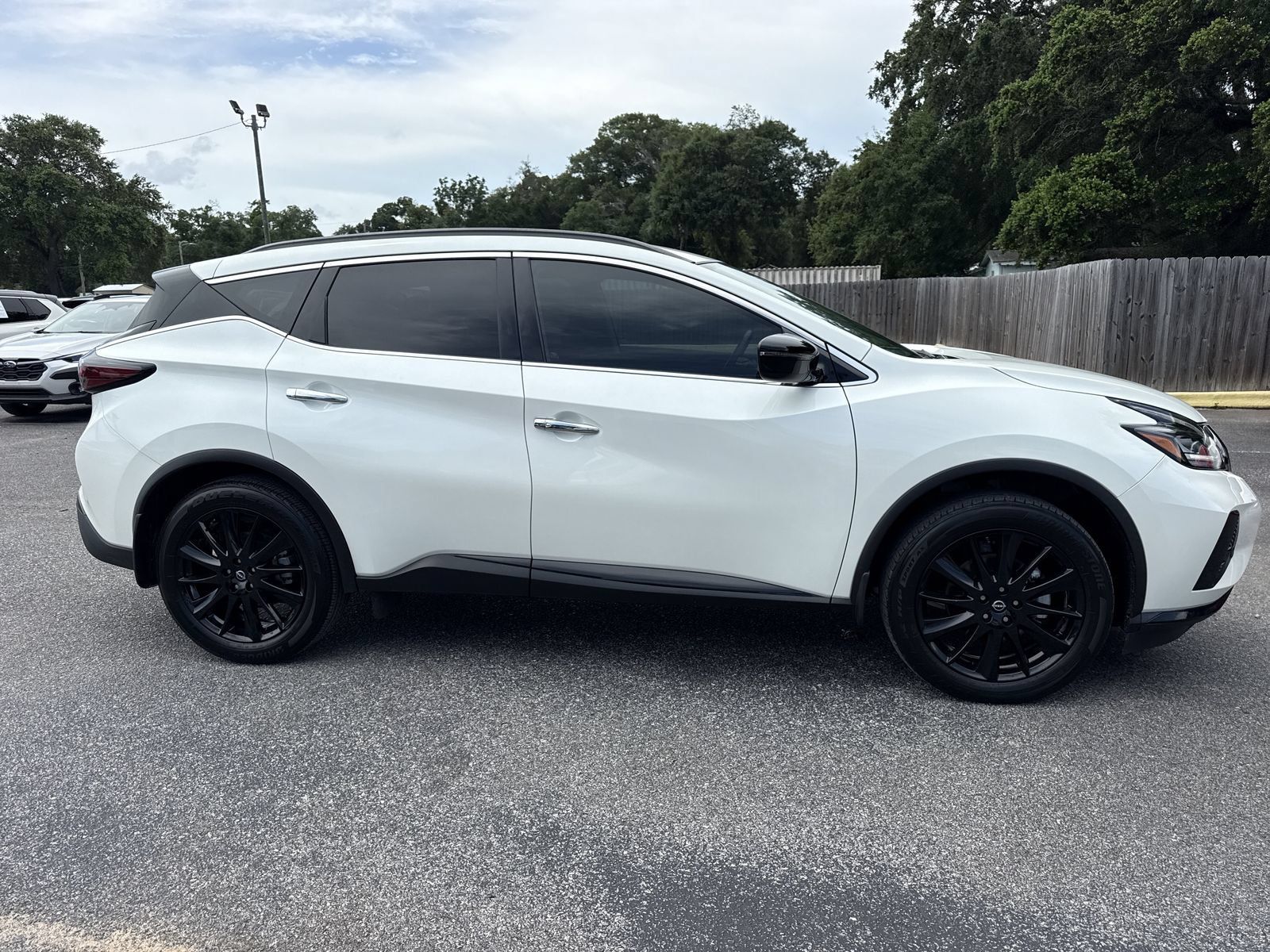 Used 2024 Nissan Murano SV w/ SV Midnight Edition Package FWD image 6