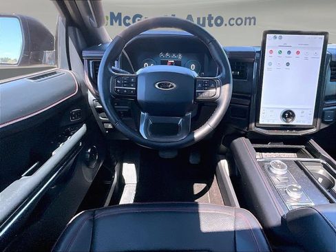 Used 2022 Ford Expedition Limited w/ Equipment Group 303A AWD/4WD image 10