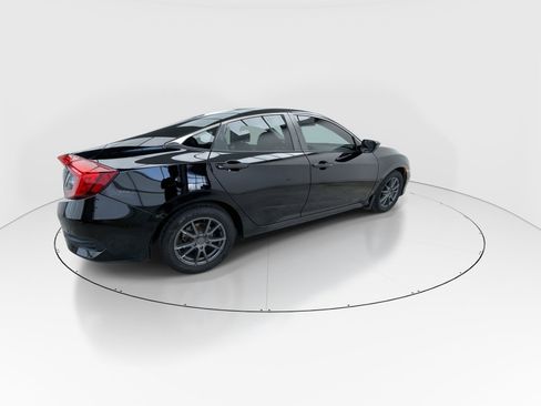 Used 2020 Honda Civic LX image 8