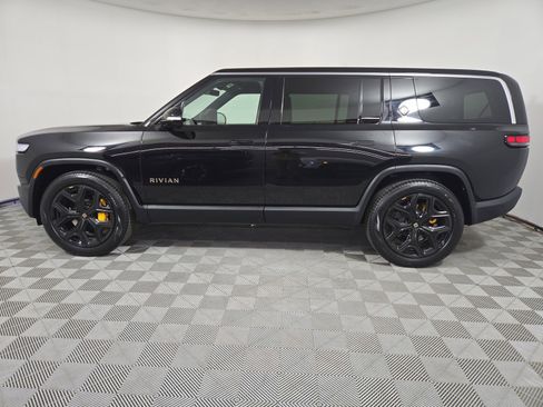 Used 2024 Rivian R1S Adventure AWD/4WD image 2