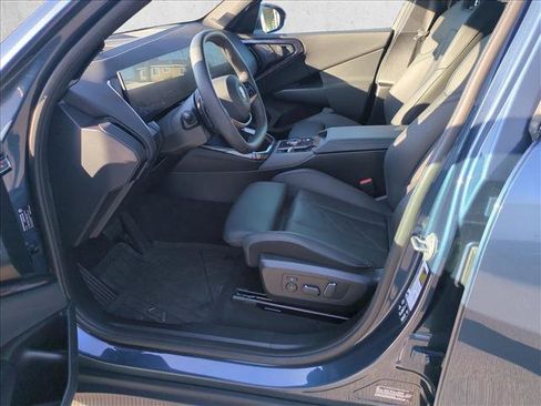 Used 2025 BMW X3 xDrive30i w/ Premium Package AWD/4WD image 16