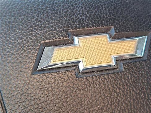 Used 2015 Chevrolet Cruze LT image 12