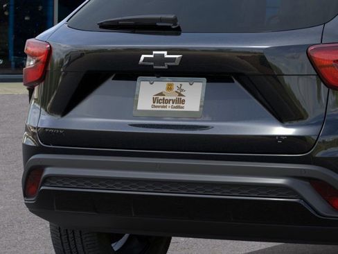 New 2026 Chevrolet Trax LT w/ Driver Confidence Package image 14