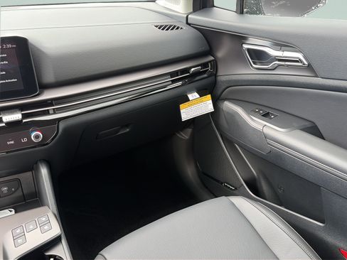 New 2026 Kia Sportage SX FWD image 16