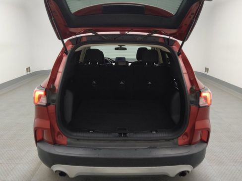 Used 2020 Ford Escape SE FWD image 29