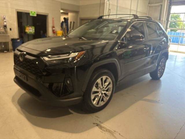 Used 2022 Toyota RAV4 XLE Premium FWD image 1