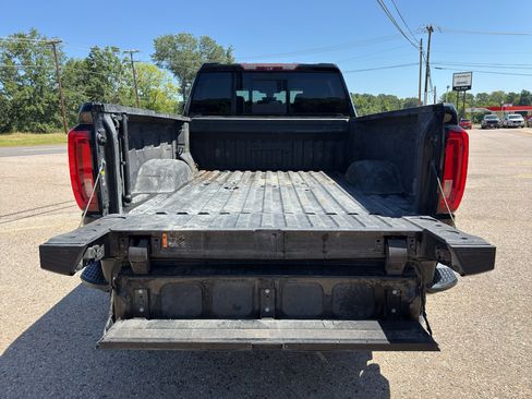 Used 2020 GMC Sierra 2500 AT4 w/ AT4 Premium Package AWD/4WD image 14