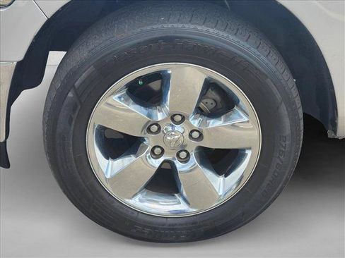 Used 2016 RAM 1500 Big Horn RWD image 21