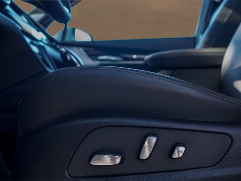 New 2025 Cadillac XT6 Premium Luxury w/ Technology Package image 18