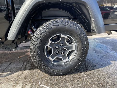 Certified 2022 Jeep Gladiator Mojave w/ LED Lighting Group image 10