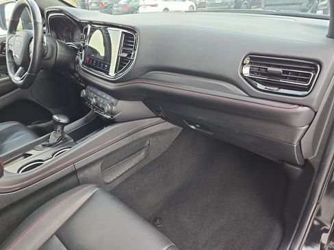 Used 2025 Dodge Durango GT AWD/4WD image 33