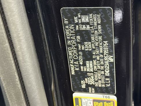 Used 2025 Kia Soul LX w/ LX Technology Package image 29