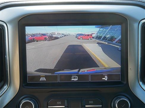 Used 2022 Chevrolet Silverado 1500 LTZ w/ LTZ Premium Package image 15