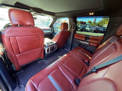 Used 2022 Ford F350 Platinum w/ Tremor Off-Road Package image 35