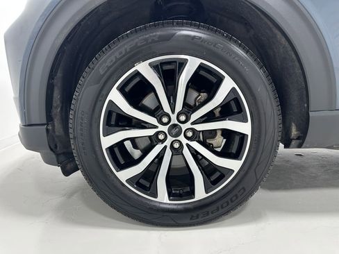 Used 2022 Ford Explorer ST-Line w/ Class IV Trailer Tow Package image 9