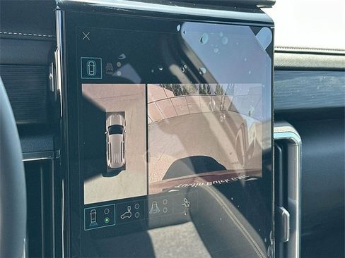 New 2025 GMC Acadia Elevation image 14