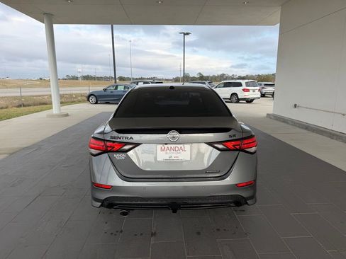 Used 2023 Nissan Sentra SR w/ Midnight Edition Package image 6