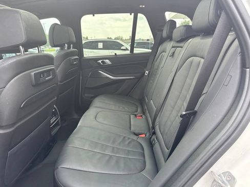 Used 2020 BMW X5 M50i w/ Executive Package AWD/4WD image 20