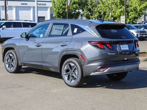 New 2026 Hyundai Tucson SEL AWD/4WD image 2