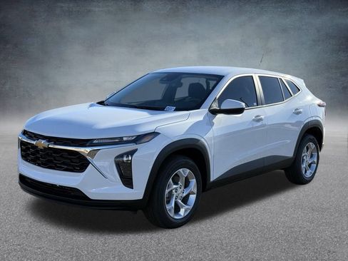 New 2026 Chevrolet Trax LS w/ LS Convenience Package image 7