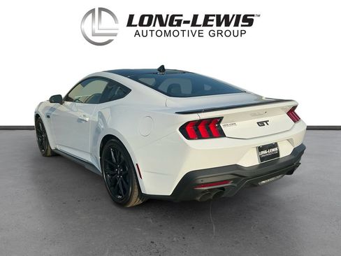 Used 2026 Ford Mustang GT Premium RWD image 4