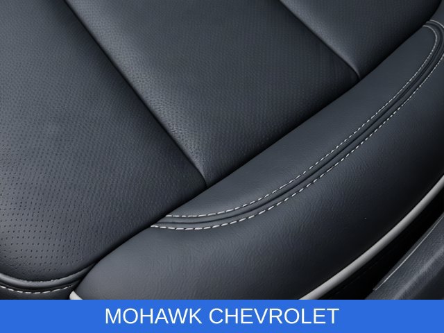 Certified 2024 Chevrolet Traverse Premier w/ Redline Edition AWD/4WD image 17