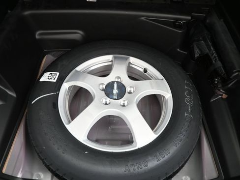 New 2025 Jeep Grand Cherokee Laredo image 24