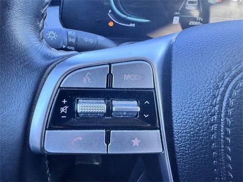 Used 2025 Kia Telluride S image 15