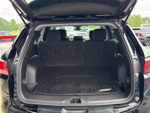 Used 2024 Chevrolet Blazer LT w/ LPO, Floor Liner Package FWD image 22