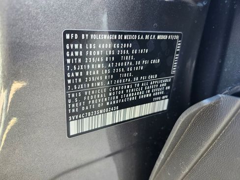 New 2025 Volkswagen Taos SEL image 14