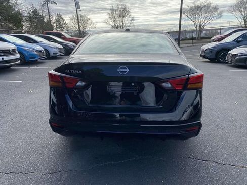 New 2025 Nissan Altima 2.5 S image 4