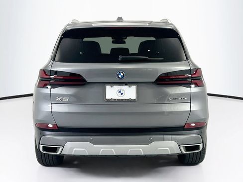Used 2026 BMW X5 xDrive50e w/ Climate Comfort Package AWD/4WD image 6