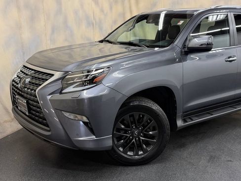 Used 2021 Lexus GX 460 Premium w/ Premium Package AWD/4WD image 2