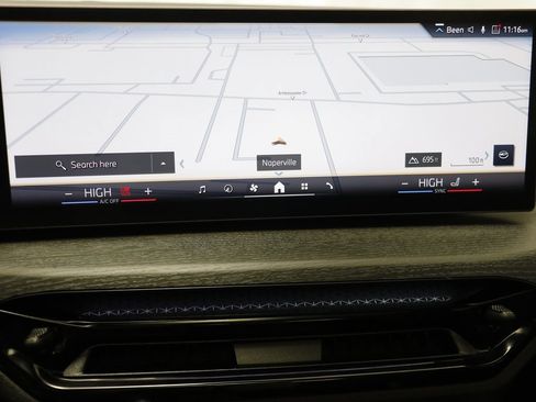 Certified 2025 BMW 330i xDrive Sedan w/ Premium Package image 9