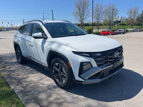 Used 2025 Hyundai Tucson SEL image 2