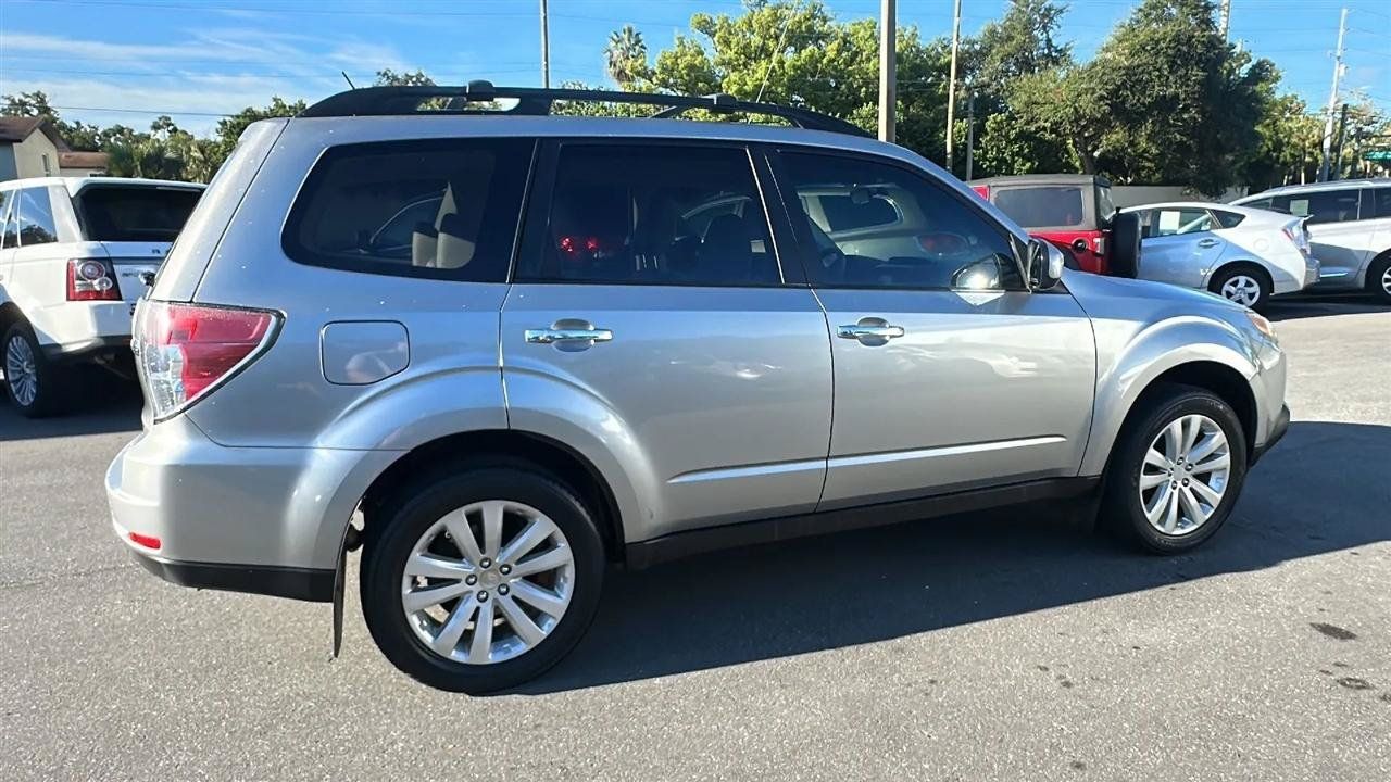 Used 2011 Subaru Forester 2.5X Premium AWD/4WD image 7