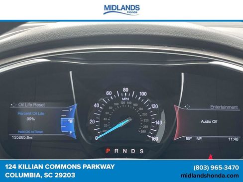 Used 2017 Ford Fusion SE w/ Equipment Group 201A FWD image 19