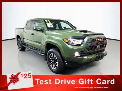 Used 2022 Toyota Tacoma TRD Sport w/ Technology Package AWD/4WD image 1