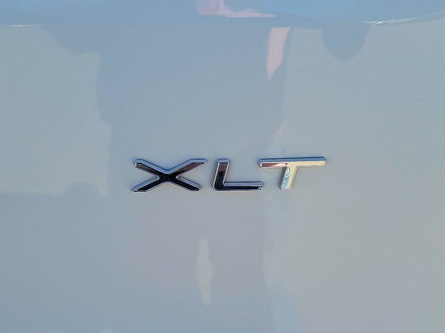 Used 2024 Ford Transit 350 XLT RWD image 16