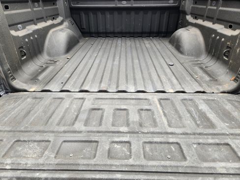 Used 2020 GMC Canyon SLT w/ Driver Alert Package image 30