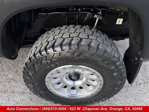 Used 2017 Toyota Tacoma TRD Off-Road w/ Tow Package (A/T) AWD/4WD image 37