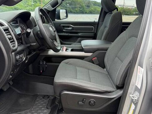 Used 2019 RAM 1500 Big Horn AWD/4WD image 35