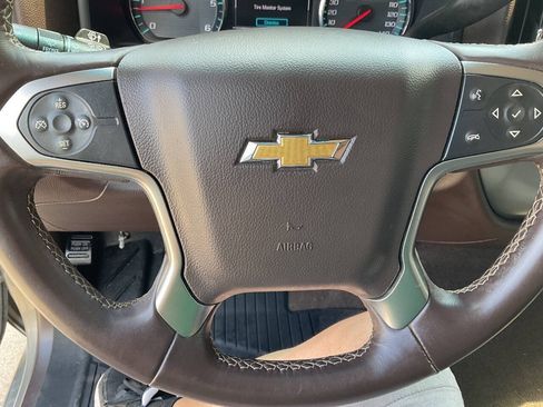 Used 2017 Chevrolet Silverado 2500 LT w/ LT Fleet Convenience Package AWD/4WD image 16