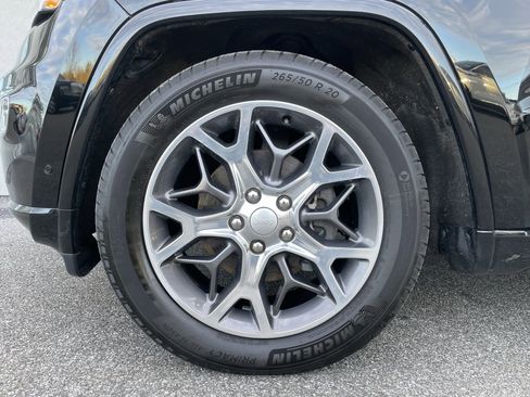 Used 2020 Jeep Grand Cherokee Overland image 9