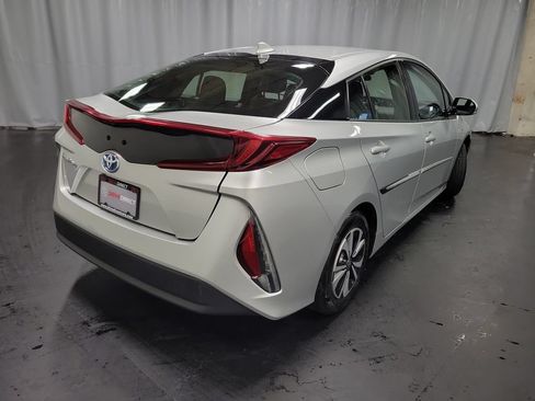 Used 2018 Toyota Prius Prime Plus w/ Protection Package FWD image 8