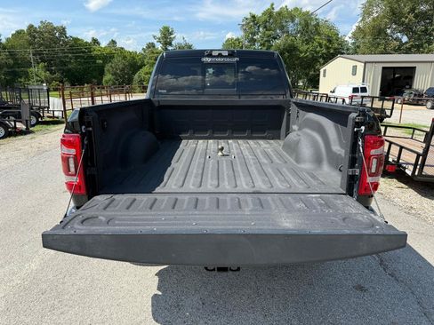 Used 2022 RAM 3500 Laramie AWD/4WD image 5